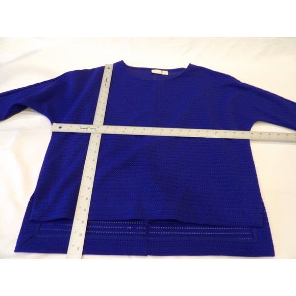 Chicos Size 1 Medium Blouse Blue Mesh Layered Cutout Boho High Low Batwing - Picture 5 of 10